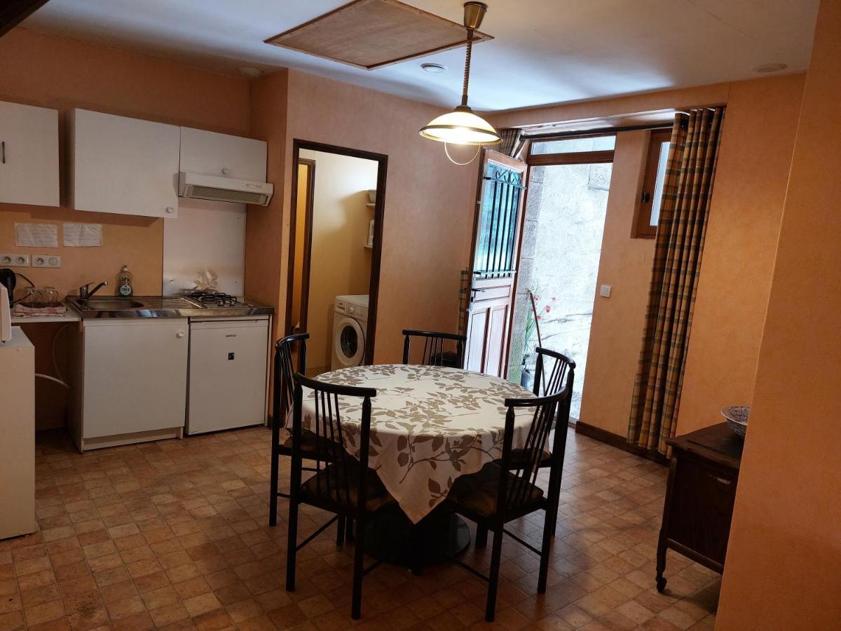 Chambre Familiale Treignac Ngoại thất bức ảnh